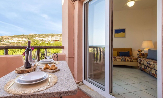 Canneddi Apartment | Beautiful apartment for 4 people with WIFI, A/C, pool, TV, terrace and pets allowed