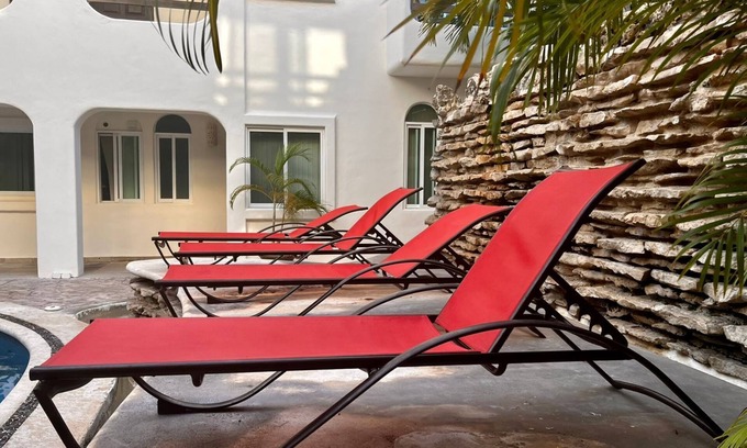 12th Street Apartment | Beautiful Apartment 2 Bdr Center Close Cocobongo