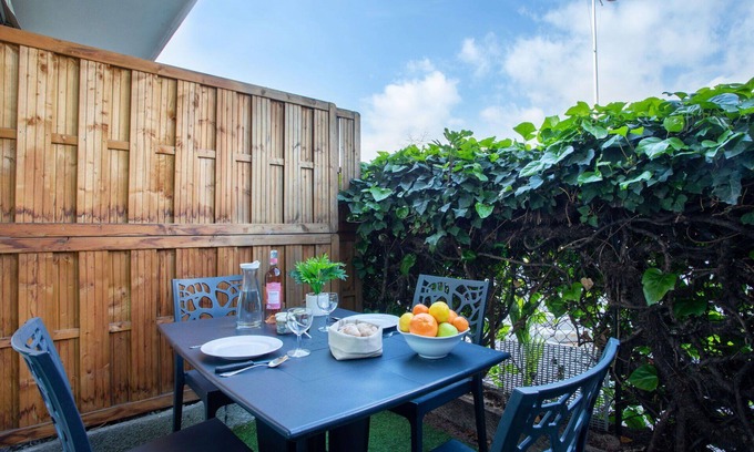 Cros-de-Cagnes Apartment | Beautiful apartment for 2 people with WIFI, A/C, TV and terrace