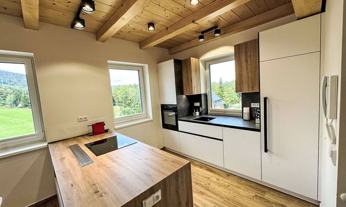 Smrzovka Apartment | Beautiful apartment for 12 people with WIFI, TV and terrace
