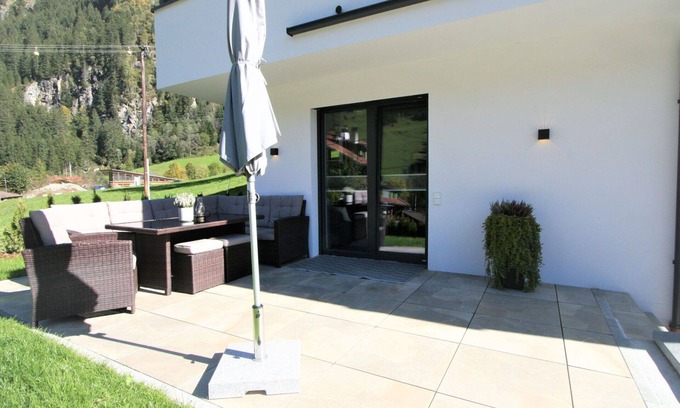 Dornauberg Apartment | Beautiful apartment for 4 people with WIFI, TV and terrace
