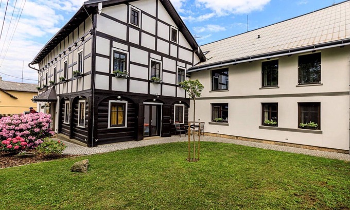 Arnoltice u Decina Apartment | Beautiful apartment for 4 people with WIFI, TV, terrace and parking