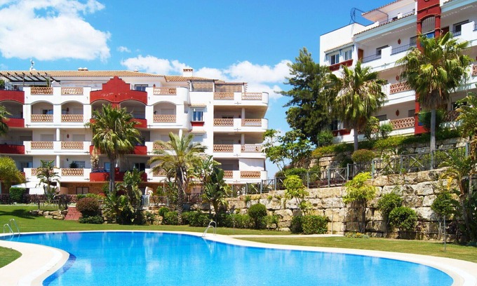 Mijas Apartment | Beautiful apartment for 4 guests with pool, WIFI, A/C, TV and terrace