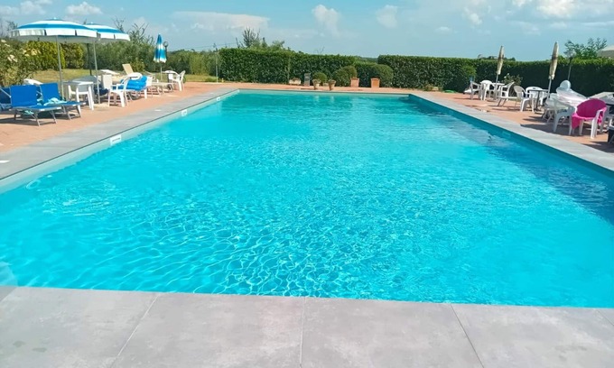Santarello Apartment | Beautiful apartment for 4 people with WIFI, pool, pets allowed and parking