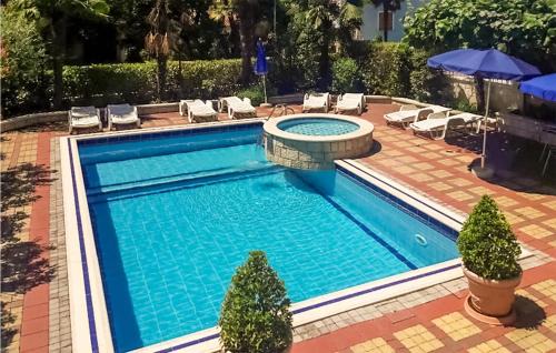 Kukci Apartment | Beautiful Apartment In Kukci With Wifi
