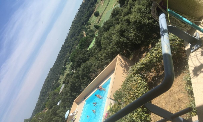 Garrigues Apartment | Beautiful apartment on the front line of the golf course