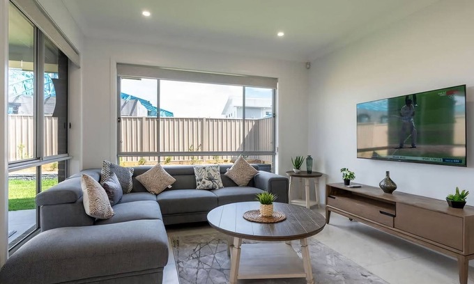 Shellharbour House | Beautiful Beach House