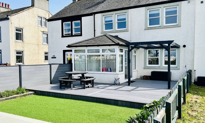 Allonby Cottage | Beautiful Beachfront Cottage