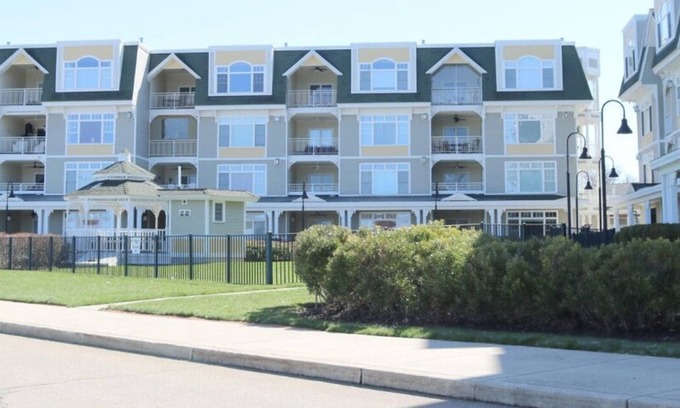 Bemus Point Condo | Beautiful Bemus Bay condominium with Chautauqua Lake access and views
