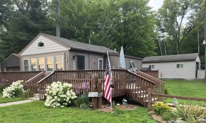 Lake George Cabin | Beautiful cabin on Lake George with a tiki bar on the water