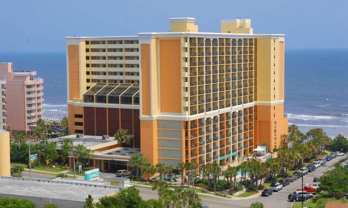 Myrtle Beach Resort | Beautiful Caravelle Resort Oceanfront Double Efficiency