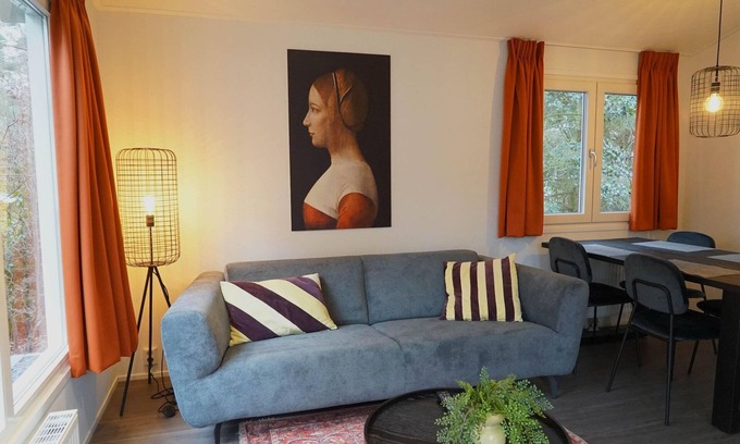 Beekbergen-Zuid Ski Chalet | Beautiful chalet on a holiday park