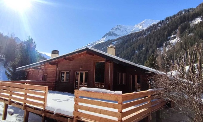 Anniviers Ski Chalet | Beautiful chalet with 26 beds in Zinal - Grimentz in the Valais (Switzerland)