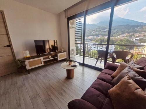San Salvador Apartment | Beautiful City & Volcano Views