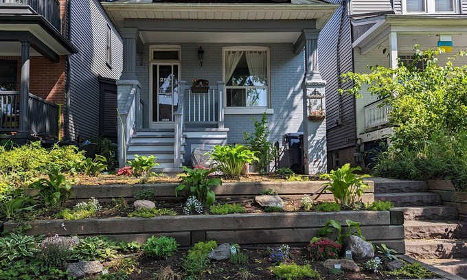 Riverdale Apartment | Beautiful Comfortable Riverdale Home.nNow 20% discount for stays over 30 days