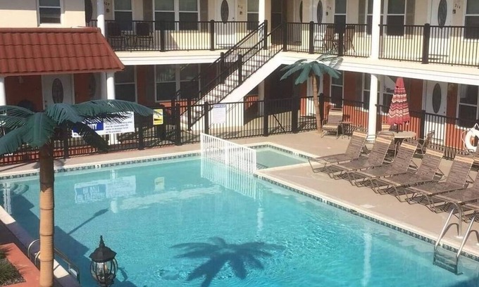 North Wildwood Condo | Beautiful condo - one block from the beach!