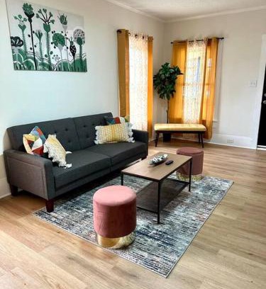 Concord House | Beautiful Contemporary 2BDR