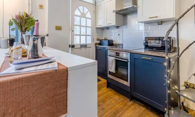 Whitstable House | Beautiful Cottage in Central Whitstable