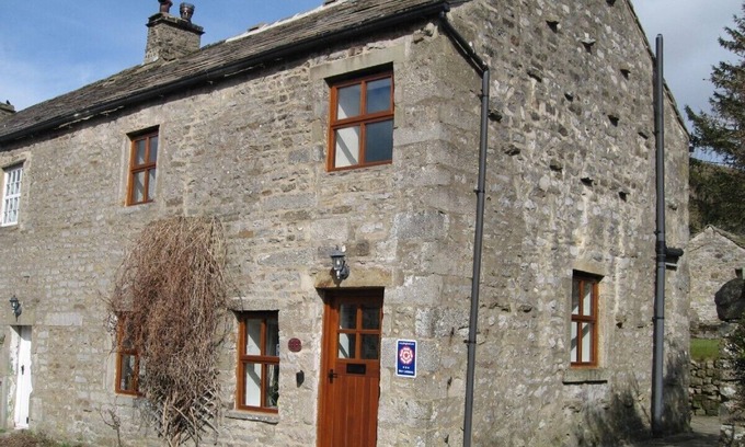 Buckden Cottage | Beautiful cottage with large garden in heart of Yorkshire Dales. Pets welcome
