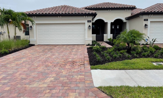 Biggar Villa | Beautiful Esplanade Lake Club in Ft Myers Florida. Reduced Rate for April 2026!