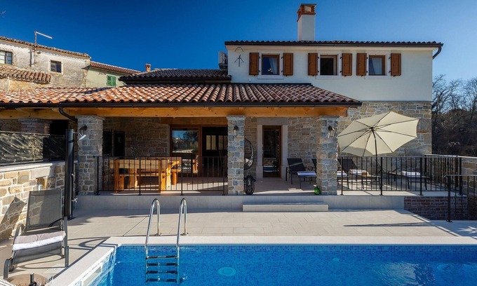 Marcenegla House | Beautiful home in Buzet with sauna