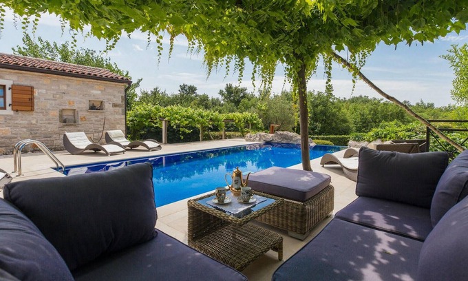 Sveti Bartol House | Beautiful home in Groznjan