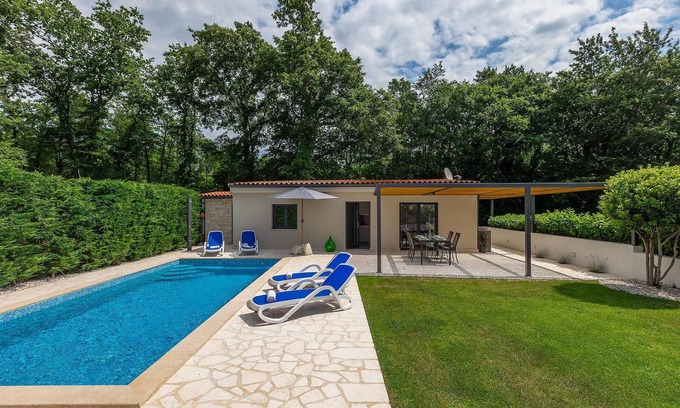 Susnjici House | Beautiful home in Sv. Lovrec with WiFi