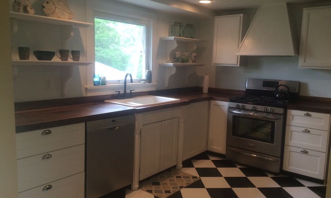 Leland House | Beautiful home in the heart of Leland