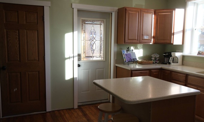 Massillon House | Beautiful Home Listing in Massillon