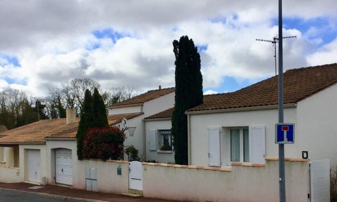 Perigny House | Beautiful House near La Rochelle 5 Pers