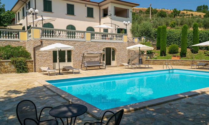 Montecchio House | Beautiful home in Castiglion Fiorentino