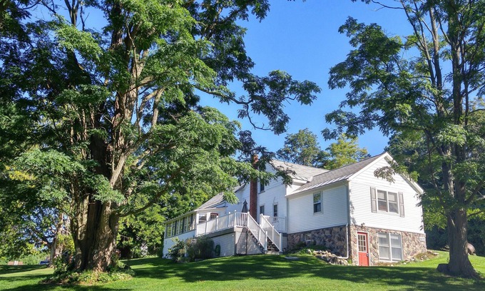 Brandon House | Beautiful Lakeside Farmhouse On Lake Hortonia | Champlain Valley