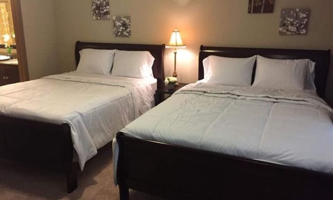 Grogan's Mill Apartment | Beautiful Large 2 Bedroom/2 Bath Condo in The Wo