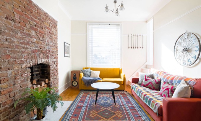 Camden Apartment | Beautiful light filled apt in fabulous location with roof terrace