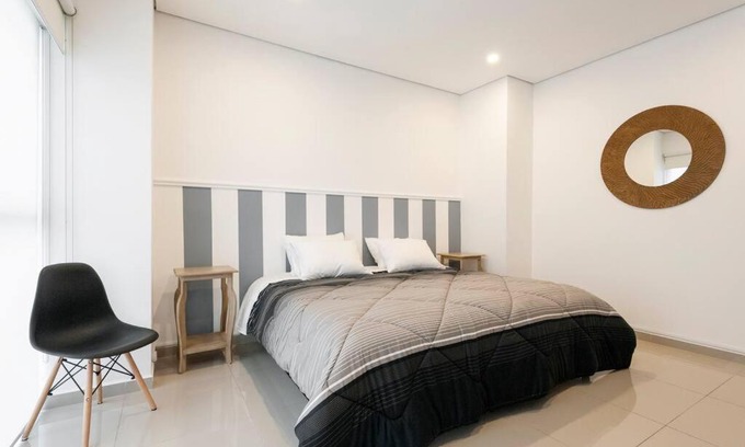 Roma Norte Apartment | Beautiful loft. King size bed. 150 Mbps internet.