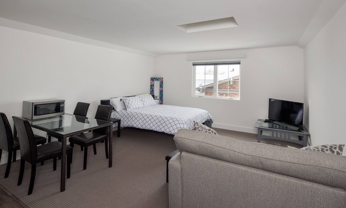 Hailey Apartment | Beautiful new studio apartment in downtown Hailey
