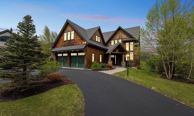Waterville Valley House | Beautiful, New Mountain Home with Hot Tub and Breathtaking Mountain Views