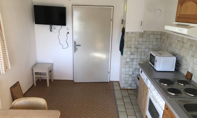 Ederheim Apartment | Beautiful newly renovated vacation apartment on the edge of the forest