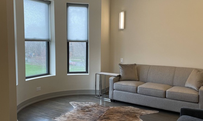 Woodlawn House | Beautiful newly renovated townhome, very quite, safe, centralized location.n