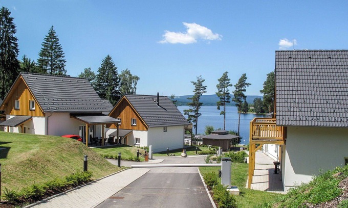 Lojzova Paseka House | Beautiful private villa for 4 guests with TV, terrace and pets allowed