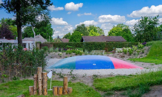Municipality of Waalwijk House | Beautiful private villa for 6 people with pool, WIFI, TV and terrace