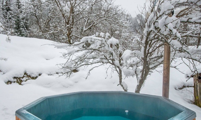 Brod Moravice House | Beautiful private villa for 4 guests with WIFI, hot tub, TV, terrace, pets allowed and parking