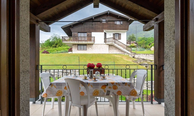 Mergozzo House | Beautiful private villa for 4 people with WIFI, TV, terrace and parking