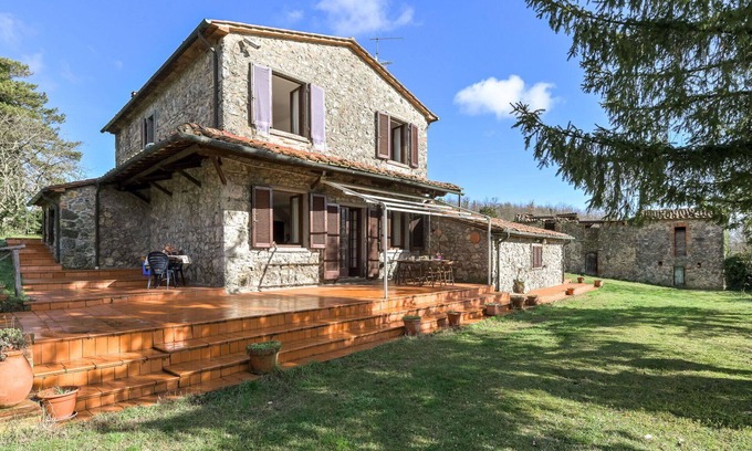 Montieri House | Beautiful private villa for 8 guests with WIFI, TV, patio and pets allowed