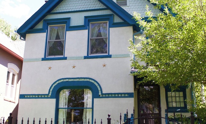 West Highland House | Beautiful, serene 4-bedroom Victorian house in Denver steps to great restaurants