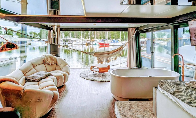 Sagard Boat Rental | Beautiful ship in Sagard with sauna