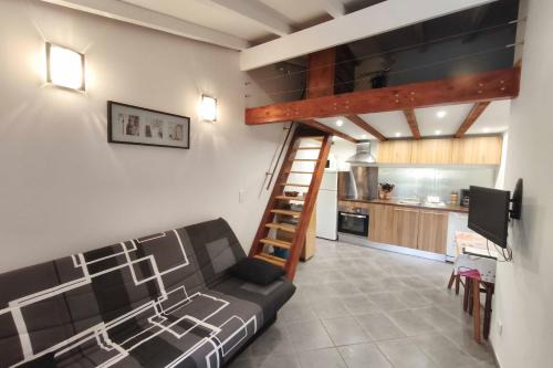 Albitreccia Apartment | Beautiful T2 in residence with swimming pools
