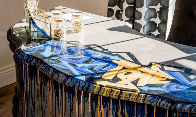 Bentonville - Fayetteville Apartment | Beautiful upstairs apartment featuring local art