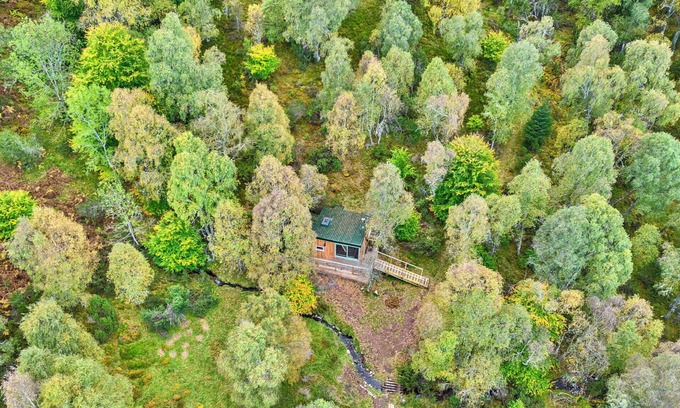 Glen Urquhart House | Beautiful villa for 2 people with parking