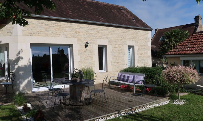 Fontaine-Henry House | Beautiful villa for 5 guests with WIFI, TV and terrace